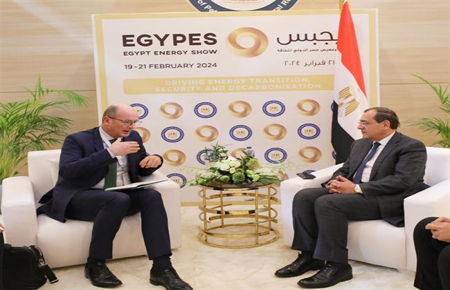 في لقائه بـ الملا  البنك الأوروبي لإعادة الإعمار والتنمية حريصون على دعم مصر 