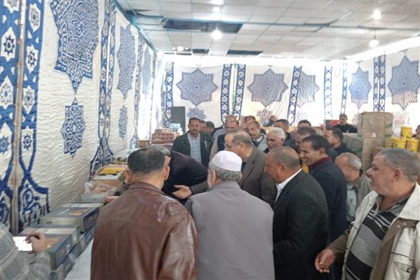 رئيس مدينة فوه يتفقد معرض "أهلًا رمضان" للتأكد من توافر جميع أنواع السلع الغدائية
