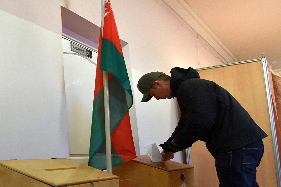 أمريكا تدين الانتخابات البرلمانية والمحلية في بيلاروسيا وتصفها «بالزائفة»