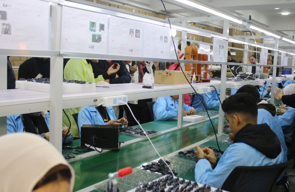 بعد زيارة رئيس الوزراء.. أورايمو تسعى للتوسع في تصنيع منتجات ذكية في مصر لتصديرها لإفريقيا