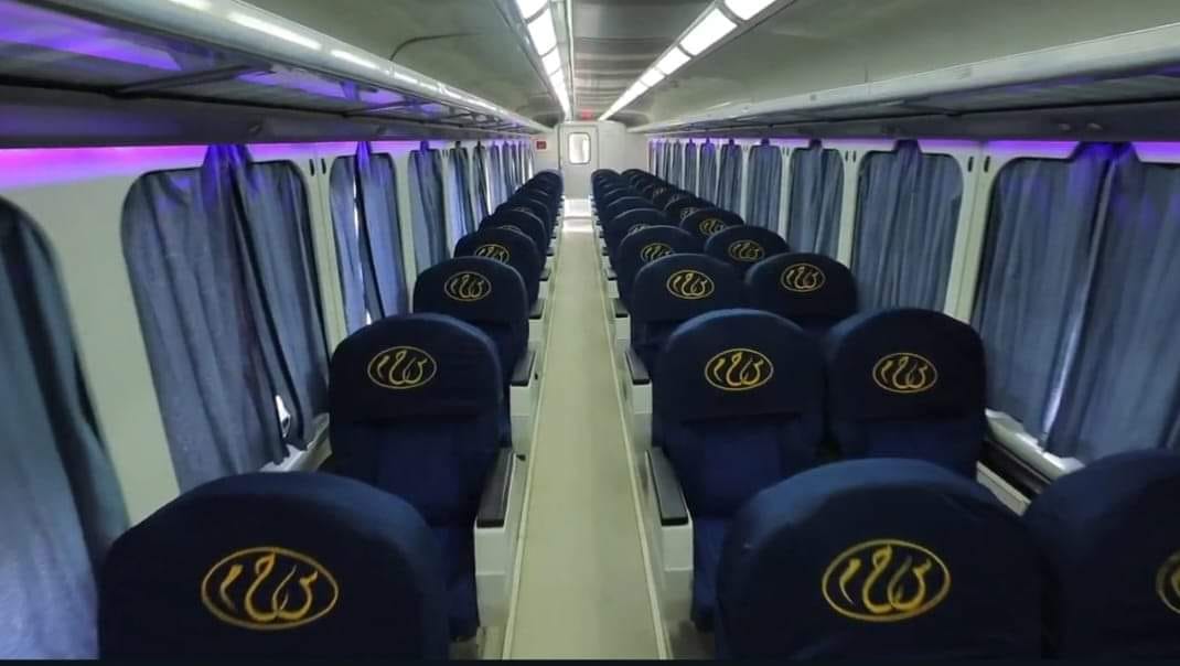 تركيب القطارات إلى أسبانى مطور و VIP