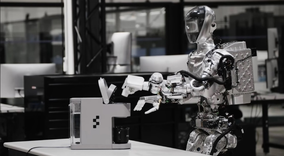 "أوبن إيه آي" و "فيجر" تعتزمان إنتاج روبوت شبيه بالإنسان