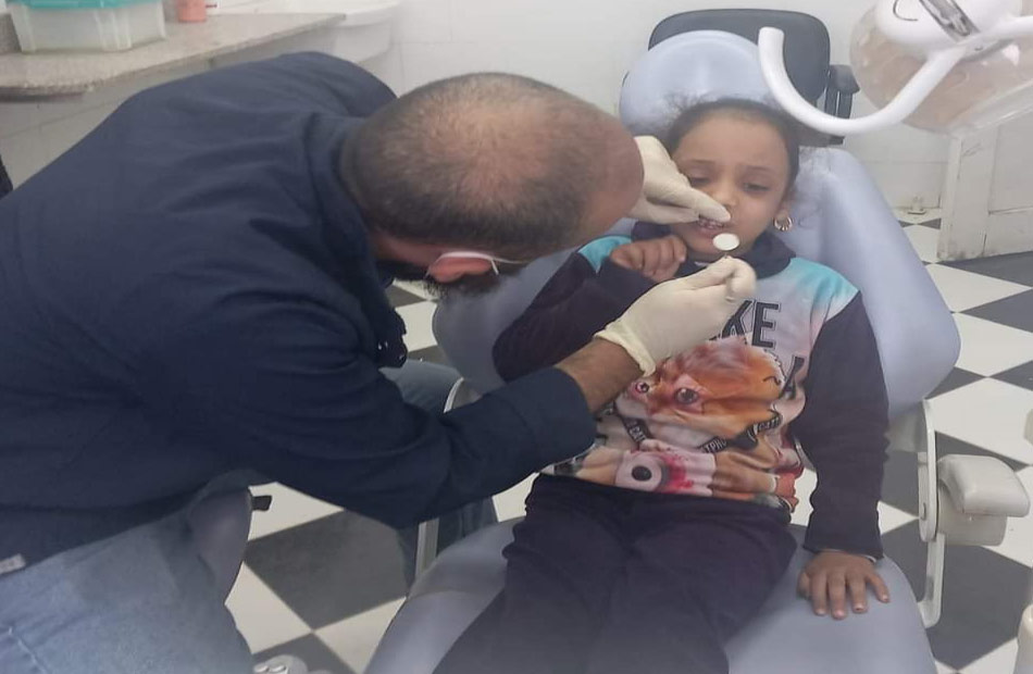 الكشف على 1200 مريض في الأقصر خلال قافلة علاجية بمدينة الزينية