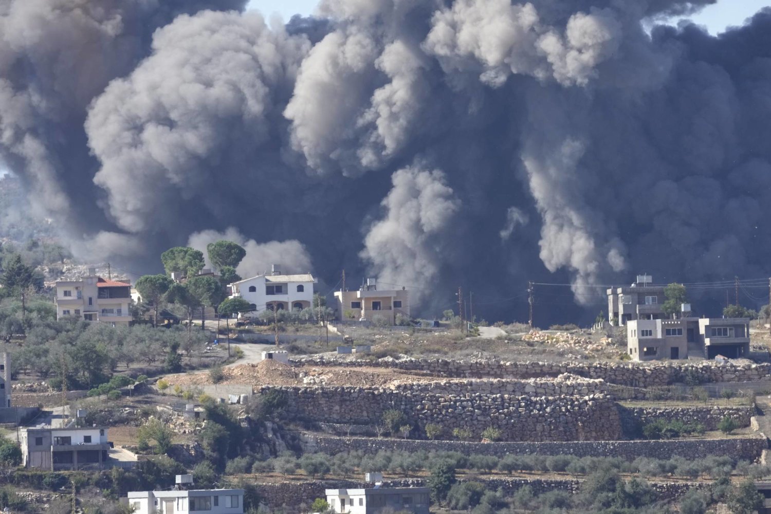 شهيد في تجدد للقصف الإسرائيلي على عدة بلدات جنوب لبنان - بوابة الأهرام