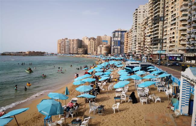 طقس الإسكندرية اليوم  تعرف على حالة البحر وألوان الرايات على الشواطئ  