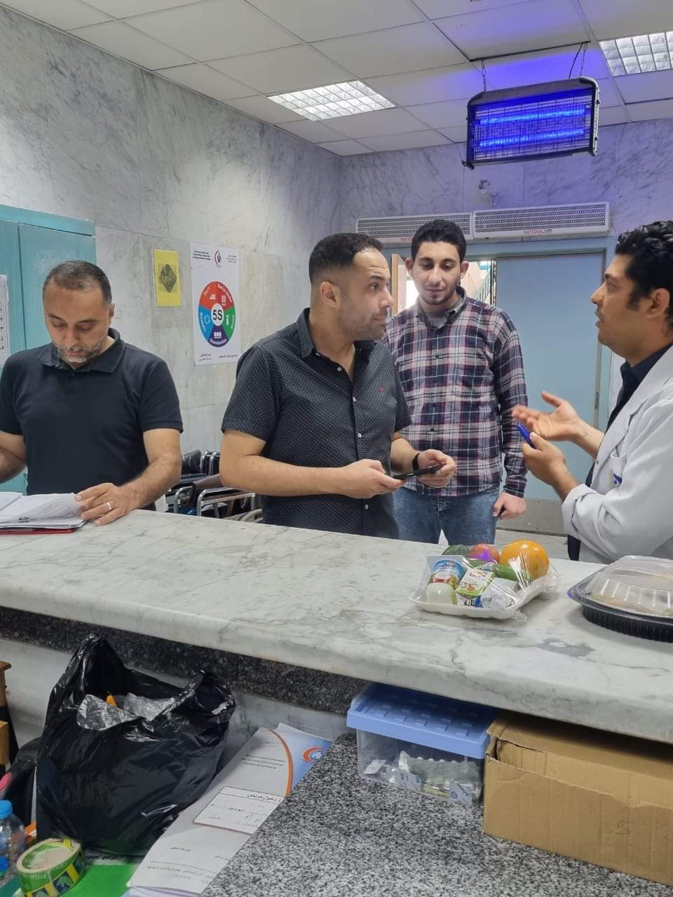  مدير إدارة المستشفيات بصحة البحر الأحمر يتفقد مستشفى الغردقة العام