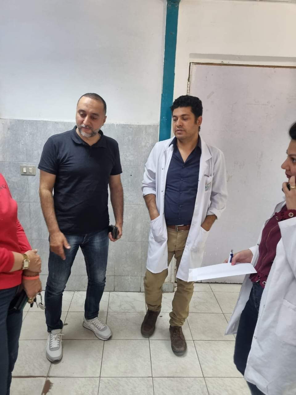  مدير إدارة المستشفيات بصحة البحر الأحمر يتفقد مستشفى الغردقة العام