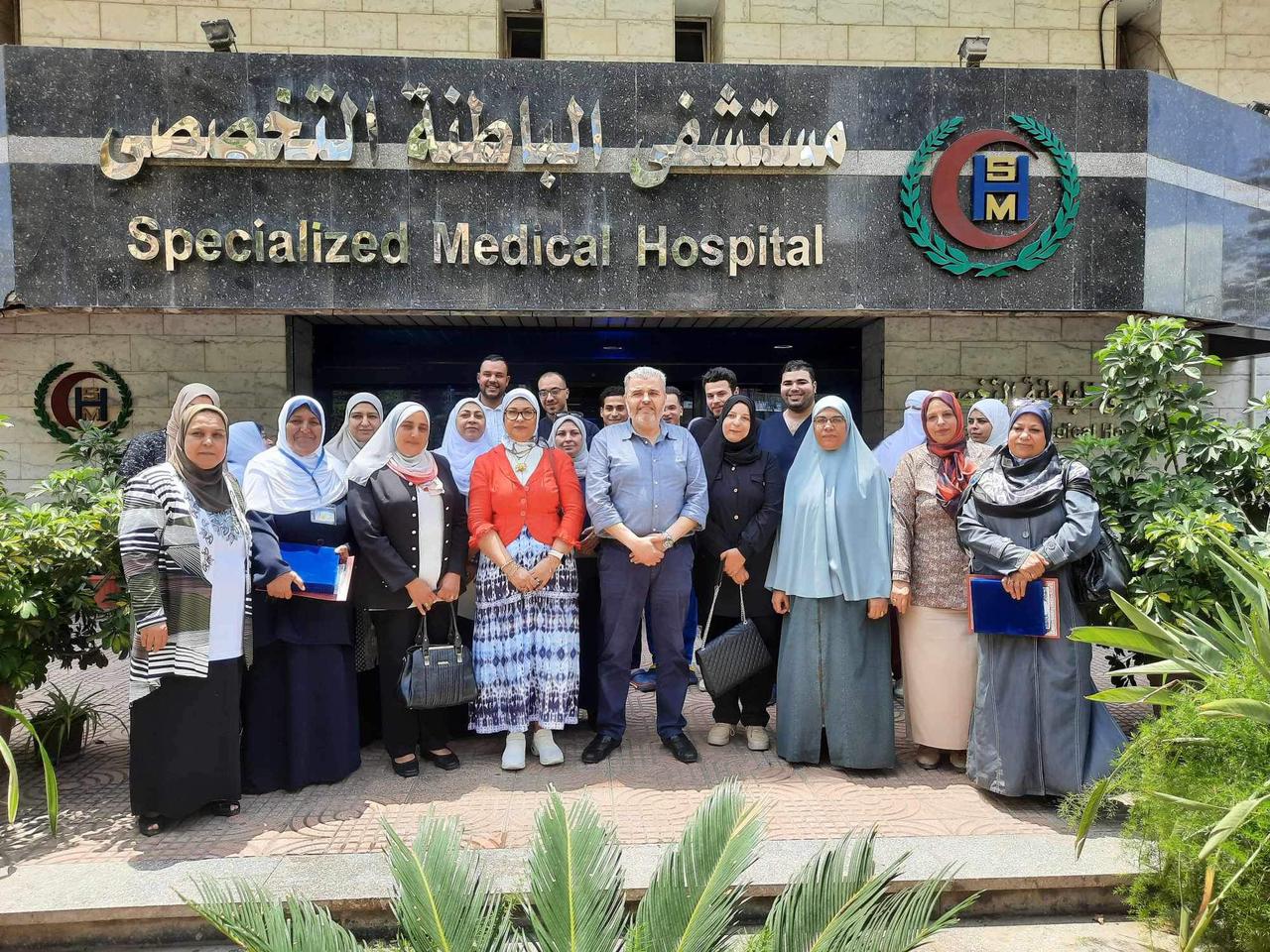 مستشفى الباطنة بجامعة المنصورة ينظم احتفالية بمناسبة اليوم العالمي للتمريض |صور 
