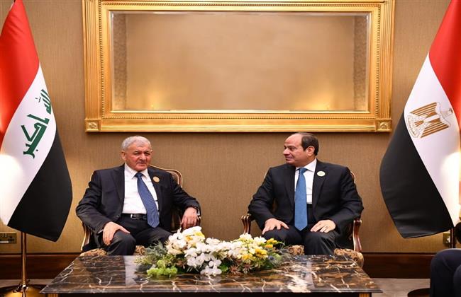 الرئيس السيسي يلتقي نظيره العراقي على هامش أعمال القمة العربية في البحرين
