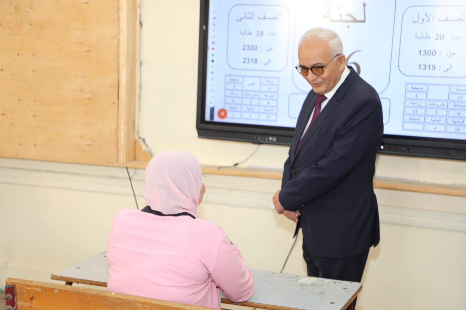 جولة وزير التعليم بمدرسة بورسعيد الثانوية بنات