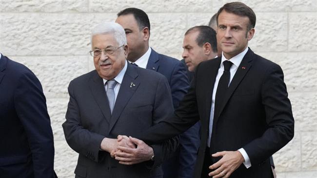 ماكرون يدعو عباس إلى إصلاح السلطة الفلسطينية تحضيرا للاعتراف بدولة فلسطين