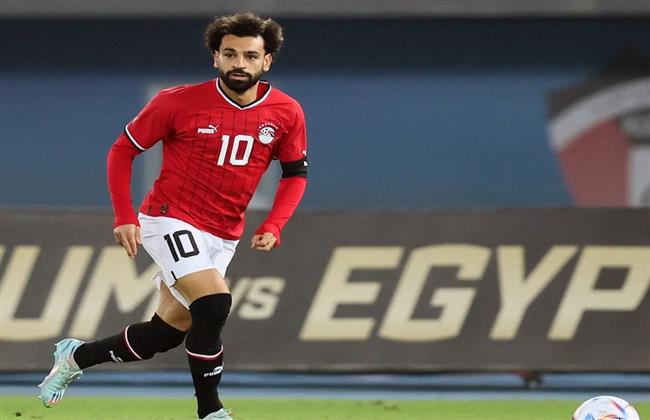 وزير الرياضة يكشف موعد وصول محمد صلاح إلى القاهرة للانضمام لمعسكر منتخب مصر