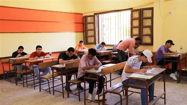 غياب 20 طالبًا عن أداء امتحانات الثانوية العامة ببورسعيد - بوابة الأهرام