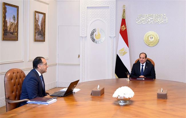 الرئيس السيسي يطلع على الترتيبات الجارية لمؤتمر الاستثمار بين مصر والاتحاد الأوروبي 