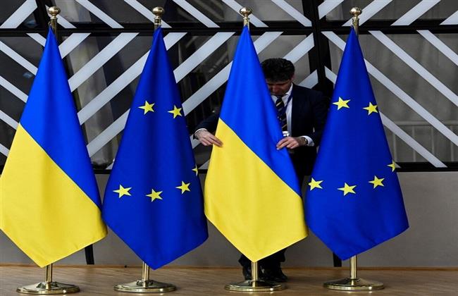 دول الاتحاد الأوروبي تتفق على أطر تفاوضية بشأن انضمام أوكرانيا ومولدوفا