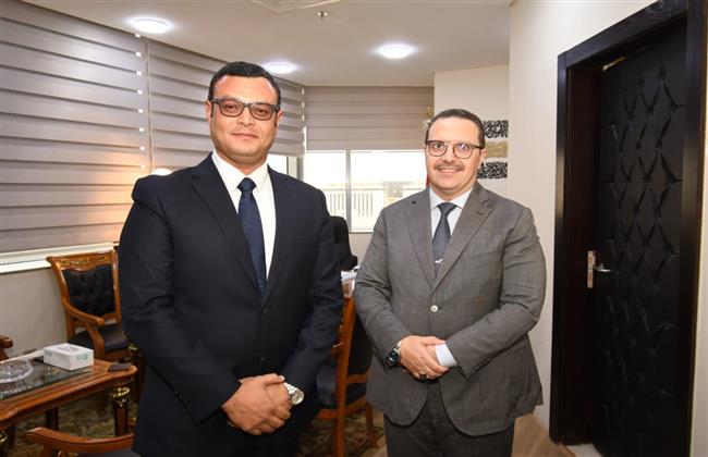 ​وزير الإسكان يُشدد على ضرورة مواصلة الجهود المبذولة لتنفيذ مختلف المشروعات التنموية في ربوع الدولة المصرية