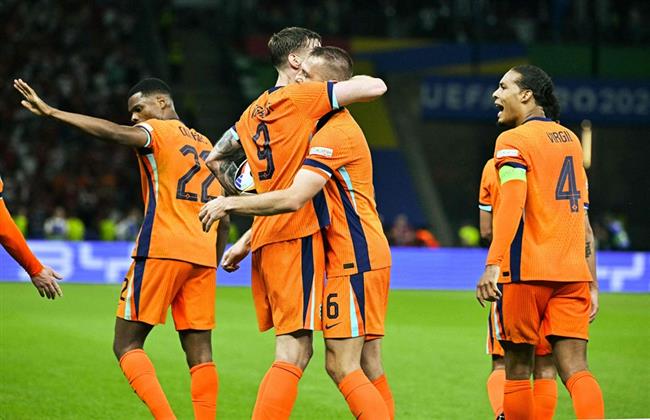 كومان يطالب لاعبي هولندا بمواصلة أدائهم المتميز في يورو 