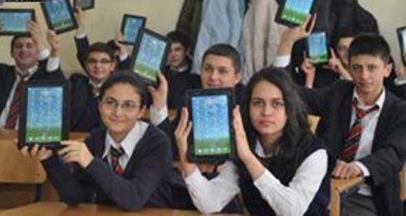 مشروع «التابلت »المدرسى يعلن فشله - الأهرام اليومي