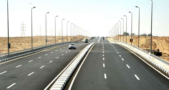 بتكلفة 111 مليون جنيه رصف طرق بكفر الشيخ وربط طريق المحلة الكبرى بمحور 30  يونيو - الأهرام اليومي